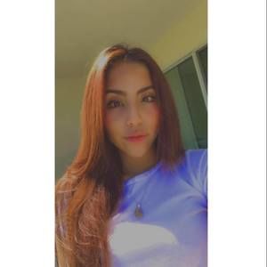 Meet your Posher, Valentina